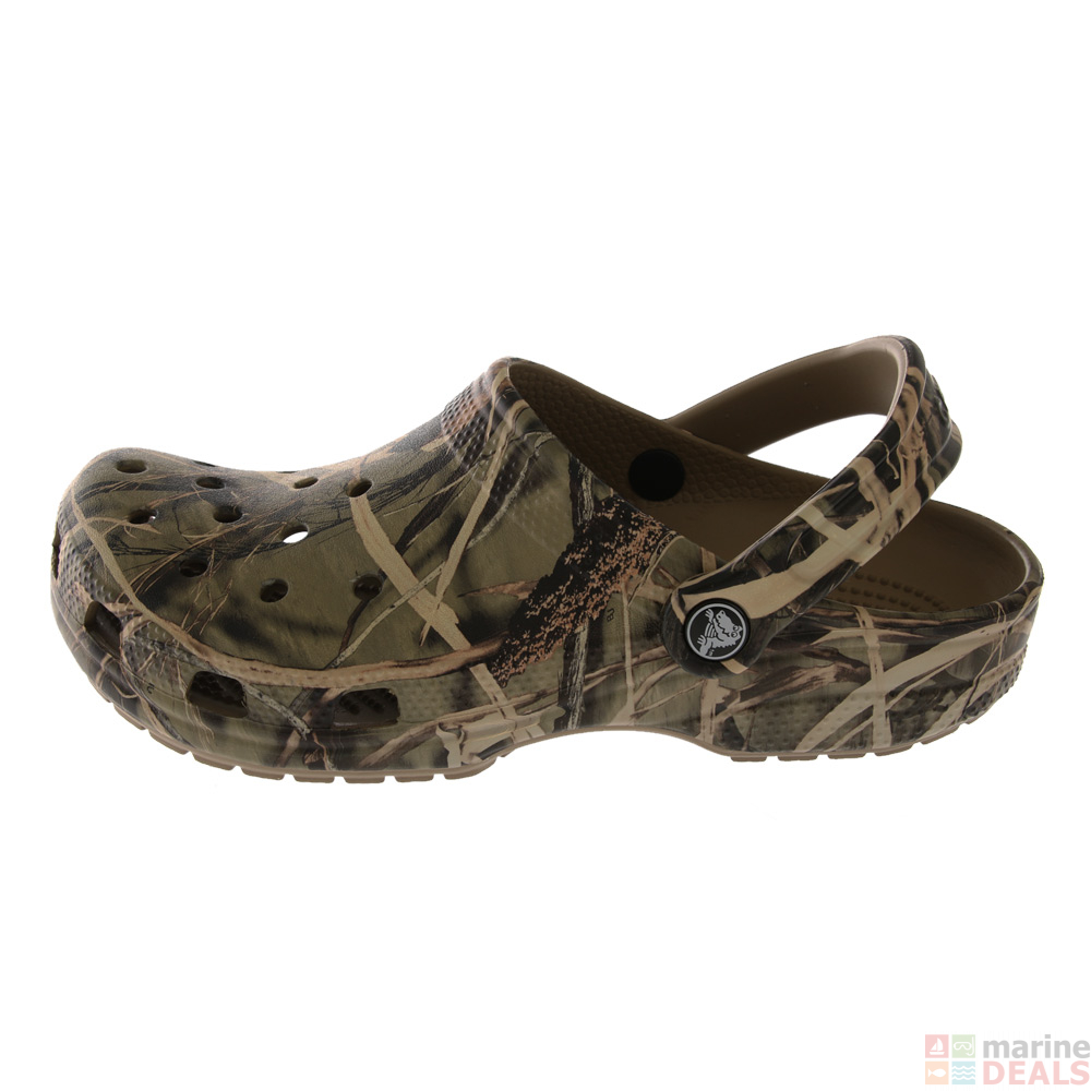 crocs realtree v2