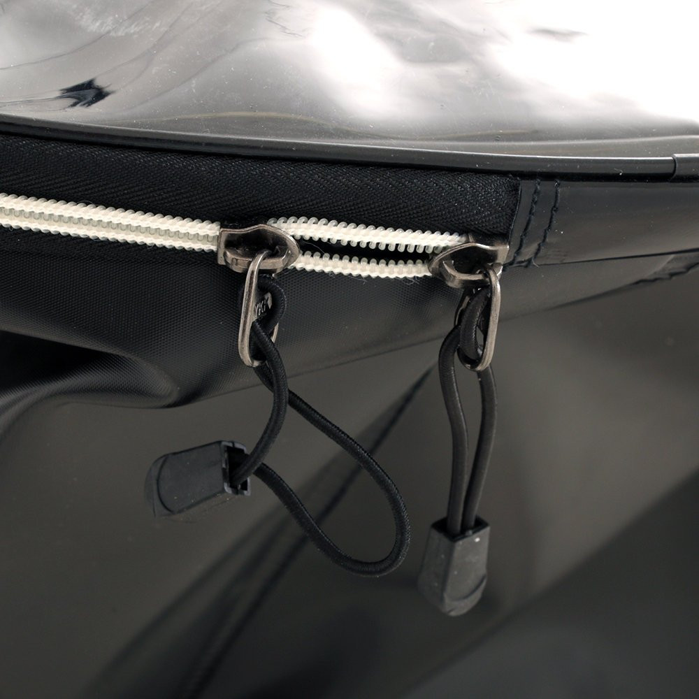 Buy Salt Attack Outboard Motor Flush Bag / Live Bait Tank online at