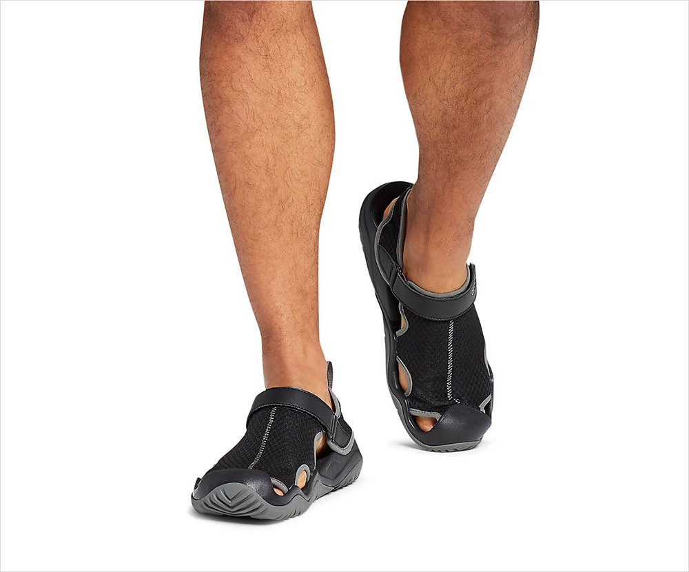 crocs swiftwater mesh sandal mens