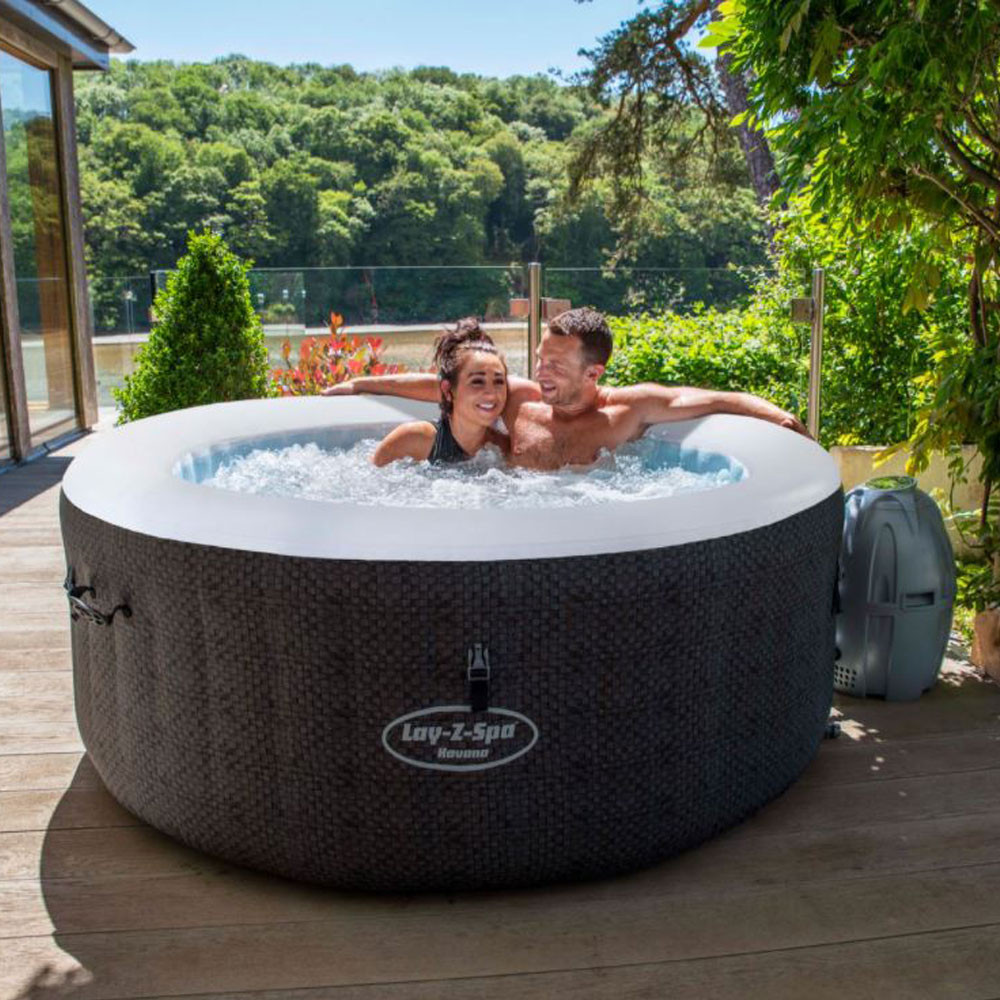 Bestway Lay Z Spa Bali Set Up